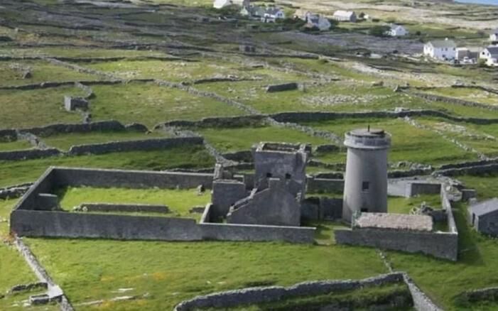 Charming 200-Year-Old Lighthouse Awaits New Owner on Aran Islands Coast