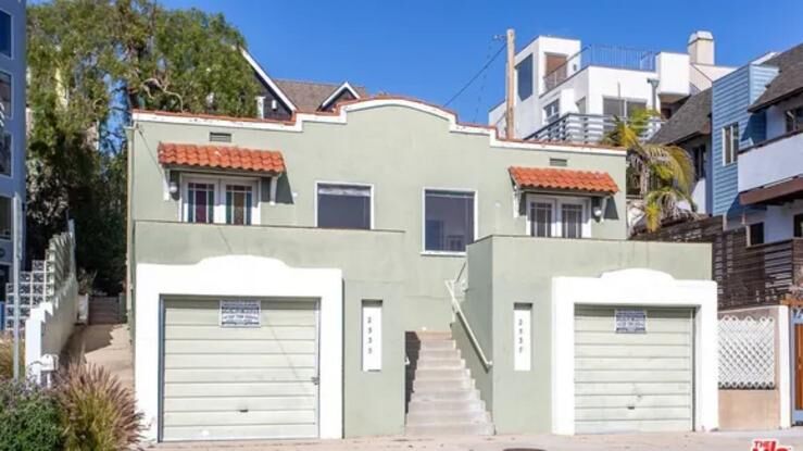 Rare Ocean Park triplex for sale after three decades: Explore the history and significance.